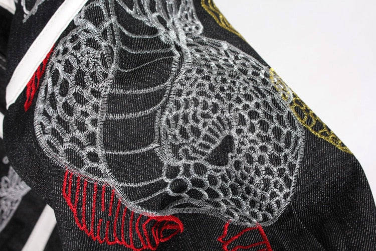 Men's Embroidery Denim Snake Shorts