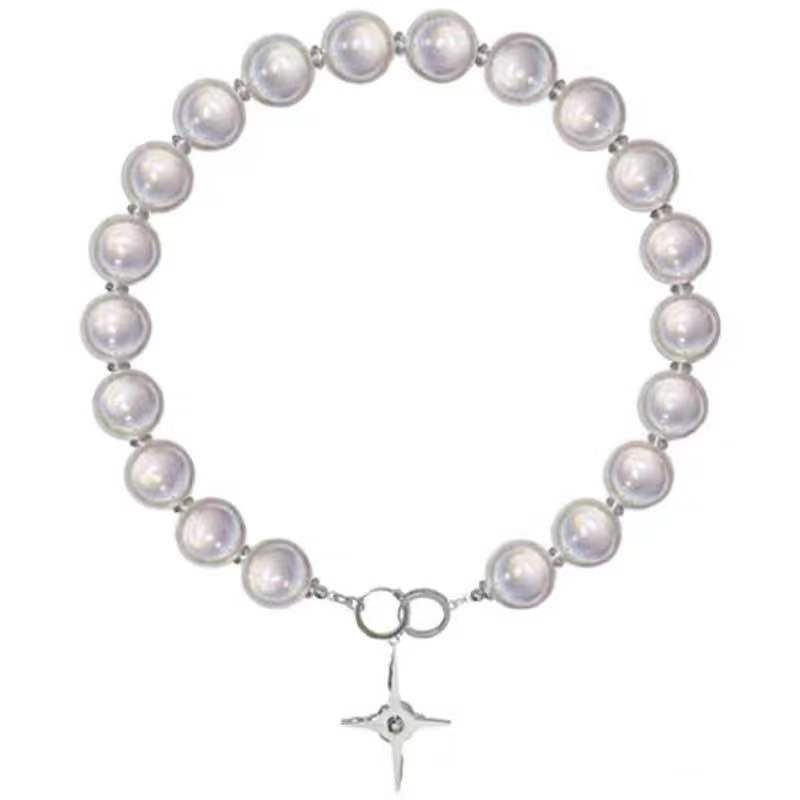 Reflective Pearl Necklace