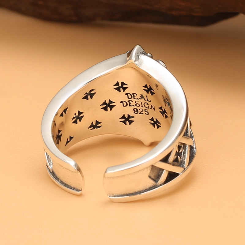 Adjustable Vintage Wind Anchor Ring