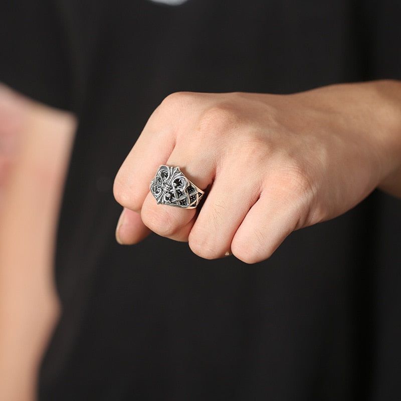 Adjustable Vintage Wind Anchor Ring