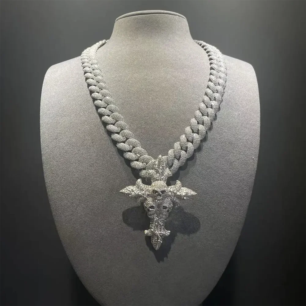 Heritage Skull Cross Chain